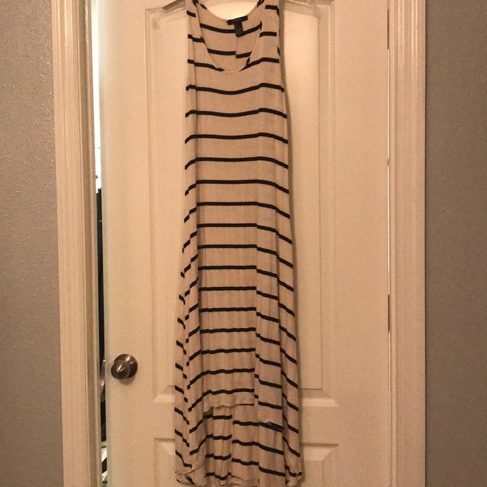 EUC F21 SL Stripe Maxi Hi Lo Sz L